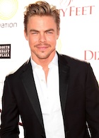 Derek Hough : derek-hough-1457421589.jpg