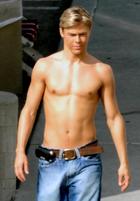 Derek Hough : derekhough_1281565509.jpg