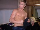 Derek Hough : derekhough_1287640919.jpg