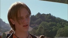 Devon Sawa : cap419.jpg