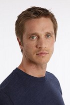 Devon Sawa : devon_sawa_1243195990.jpg