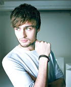 Douglas Booth : douglas-booth-1370794947.jpg