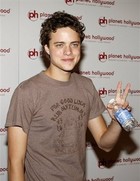 Douglas Smith : douglas_smith_1232724056.jpg