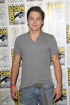 Dylan Sprayberry : dylan-sprayberry-1464888466.jpg