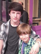 Dylan Minnette : TI4U1396182719.jpg