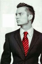 Elijah Wood : elijah_wood_1294085860.jpg