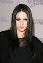 Elizabeth Gillies : elizabethgillies_1297399497.jpg