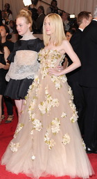 Elle Fanning : TI4U1401988363.jpg