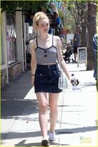 Elle Fanning : elle-fanning-1433432176.jpg