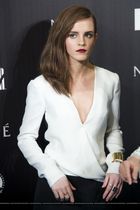 Emma Watson : emma-watson-1395244551.jpg