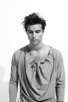 Eric Saade : eric-saade-1358975713.jpg