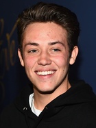 Ethan Cutkosky : ethan-cutkosky-1631741769.jpg