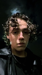 Ethan Cutkosky : ethan-cutkosky-1679272202.jpg