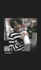 Finn Wolfhard : finn-wolfhard-1585776137.jpg