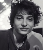 Finn Wolfhard : finn-wolfhard-1603921860.jpg