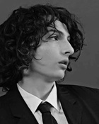 Finn Wolfhard : finn-wolfhard-1609197194.jpg