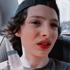 Finn Wolfhard : finn-wolfhard-1620846953.jpg