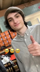 Finn Wolfhard : finn-wolfhard-1701365215.jpg