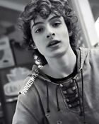 Finn Wolfhard : finn-wolfhard-1729459038.jpg