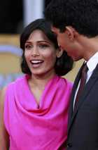 Freida Pinto : freida-pinto-1370210339.jpg