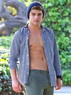 Garrett Clayton : garrett-clayton-1394643825.jpg