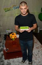 Garrett Clayton : garrett-clayton-1404716579.jpg