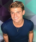 Garrett Clayton : garrett-clayton-1542429602.jpg