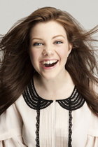 Georgie Henley : georgie-henley-1371405572.jpg