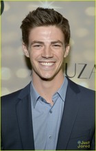 Grant Gustin : grant-gustin-1379443213.jpg