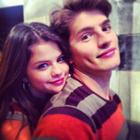 Gregg Sulkin : gregg-sulkin-1363343650.jpg