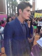 Gregg Sulkin : gregg-sulkin-1364114675.jpg