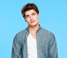 Gregg Sulkin : gregg-sulkin-1437261001.jpg