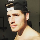 Gregg Sulkin : gregg-sulkin-1460518561.jpg