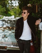 Gregg Sulkin : gregg-sulkin-1526512321.jpg