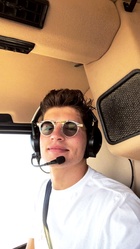 Gregg Sulkin : gregg-sulkin-1530272402.jpg