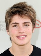 Gregg Sulkin : greggsulkin_1280940933.jpg