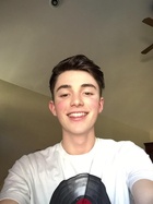 Greyson Chance : greyson-chance-1427328001.jpg