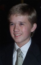 Haley Joel Osment : SG_154052.jpg