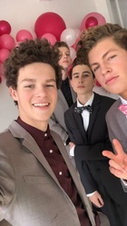 Hayden Summerall : TI4U1542142582.jpg