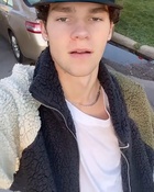 Hayden Summerall : hayden-summerall-1713368866.jpg