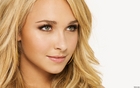 Hayden Panettiere : hayden-panettiere-1320937616.jpg