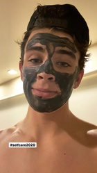 Hayes Grier : hayes-grier-1578798362.jpg