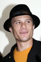 Heath Ledger : heath_ledger_1290810331.jpg