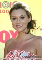 Hilarie Burton : hilarie_burton_1285441077.jpg