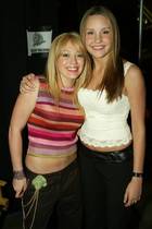 Hilary Duff : TI4U_u1248735004.jpg