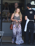 Hilary Duff : hilary-duff-1447066026.jpg