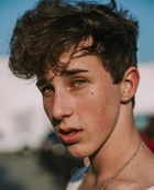 Hunter Rowland : hunter-rowland-1561254121.jpg