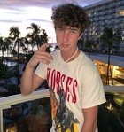 Hunter Rowland : hunter-rowland-1566342721.jpg