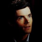 Ian Harding : ian-harding-1405281121.jpg