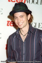 Jackson Rathbone : jacksonrathbone_1293639968.jpg